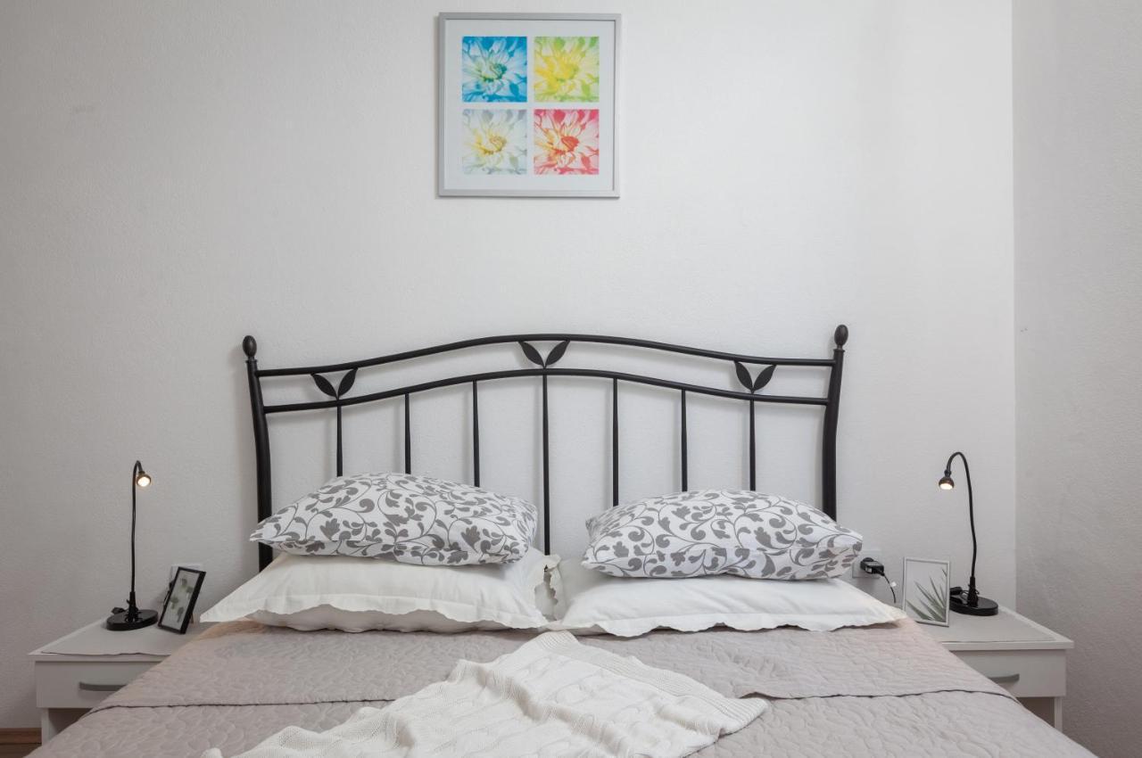 Sea View Ela Apartments Podgora Luaran gambar